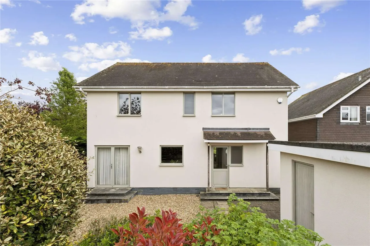 3 bed house for sale, Nelson Close, Stockbridge, SO20