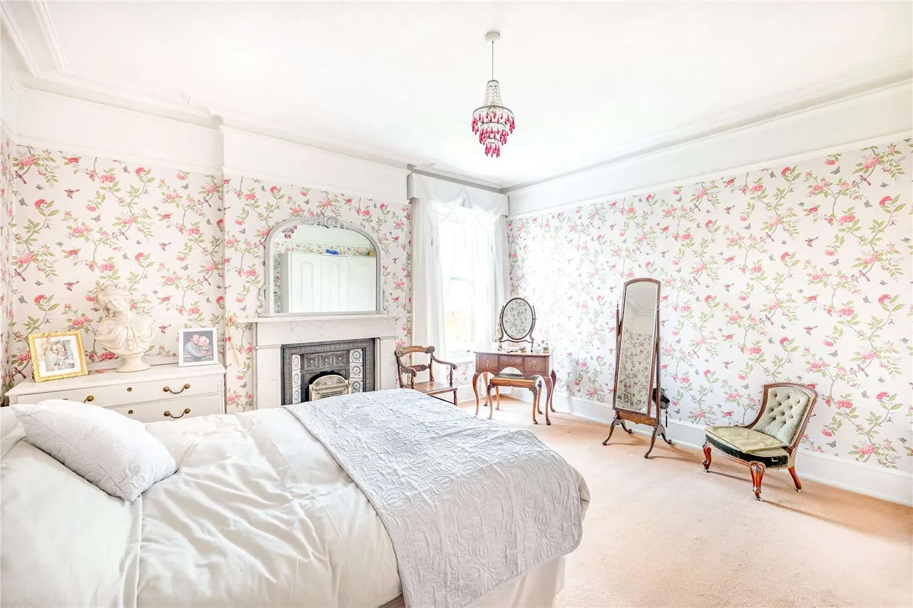 Wyndham Road, Salisbury, Wiltshire, SP1 3AB, photo 11
