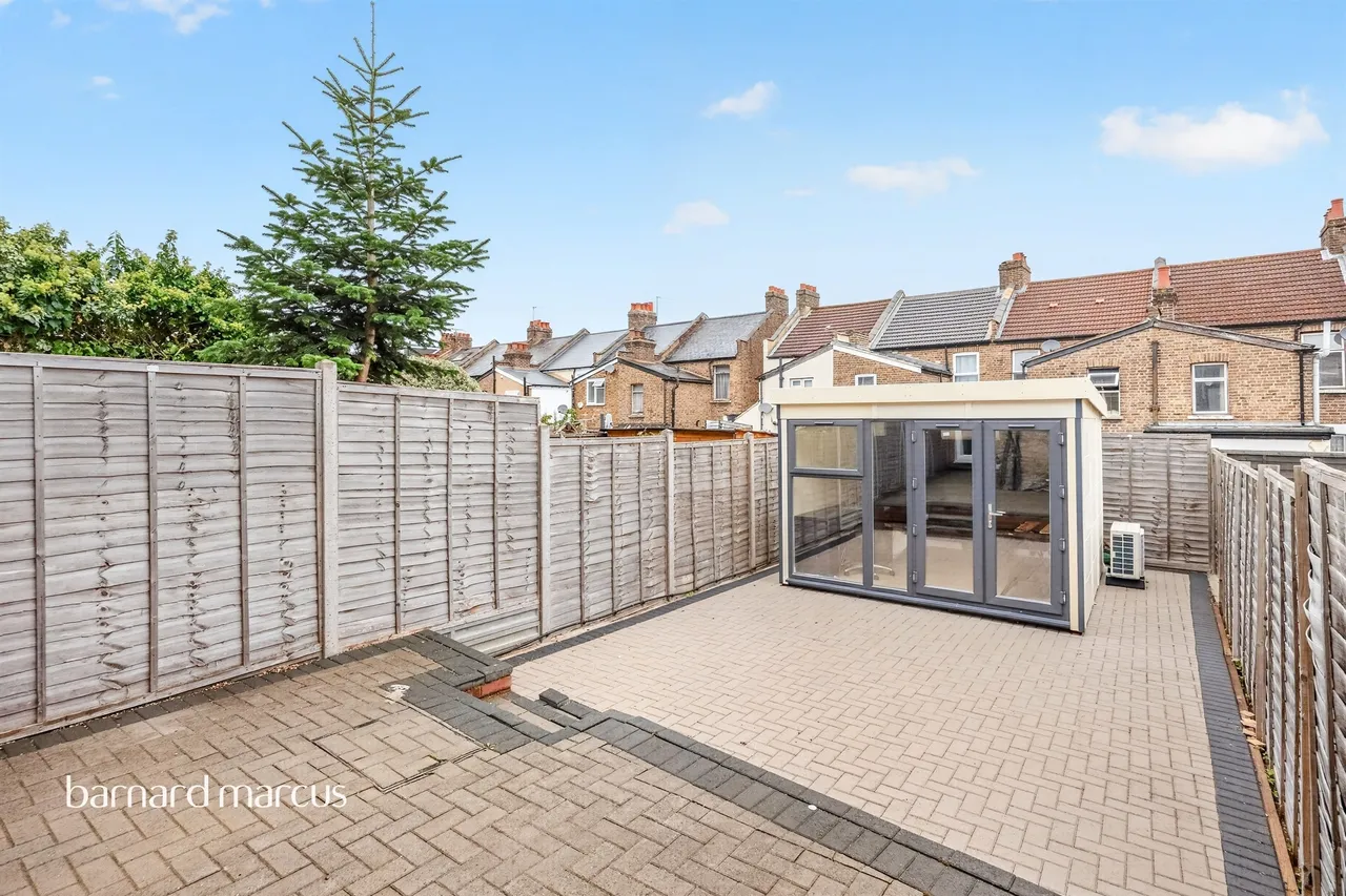 Sandown Road, London, SE25, photo 7