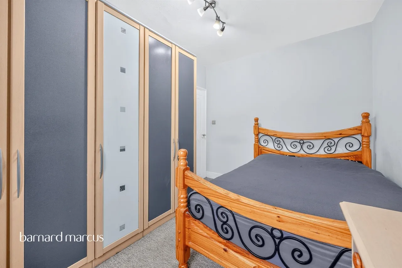 Sandown Road, London, SE25, photo 19