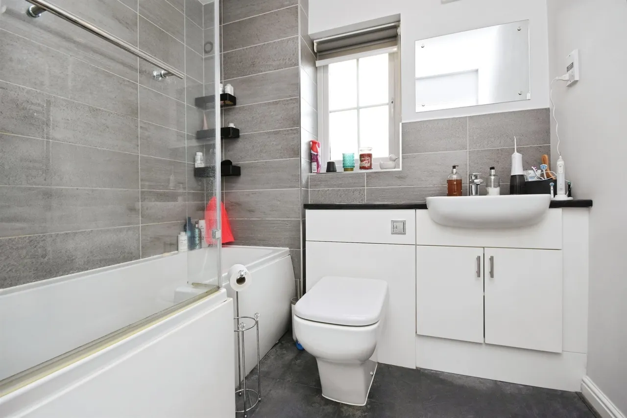 Malyon Close, Braintree, CM7, photo 8