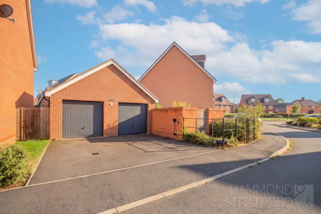 Bennett Crescent, Hethersett, photo 6