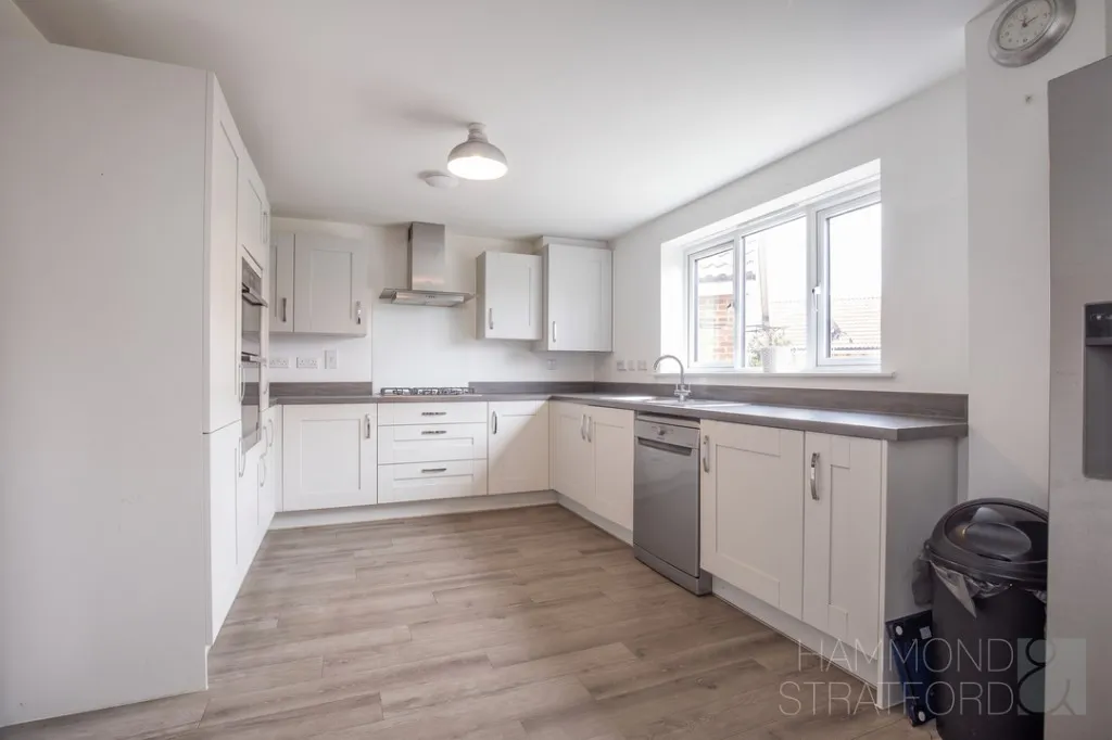Bennett Crescent, Hethersett, photo 2