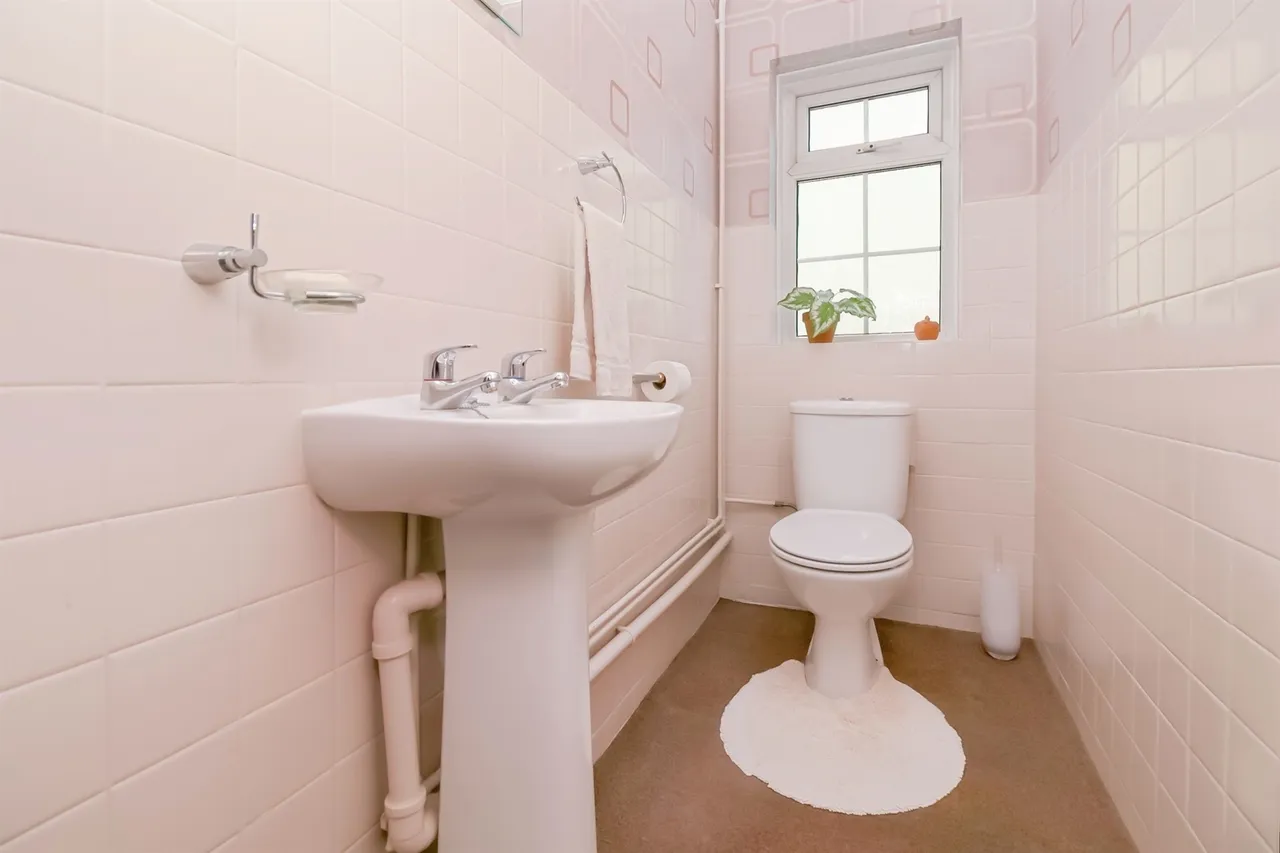Geraints Way, Cowbridge, CF71, photo 18