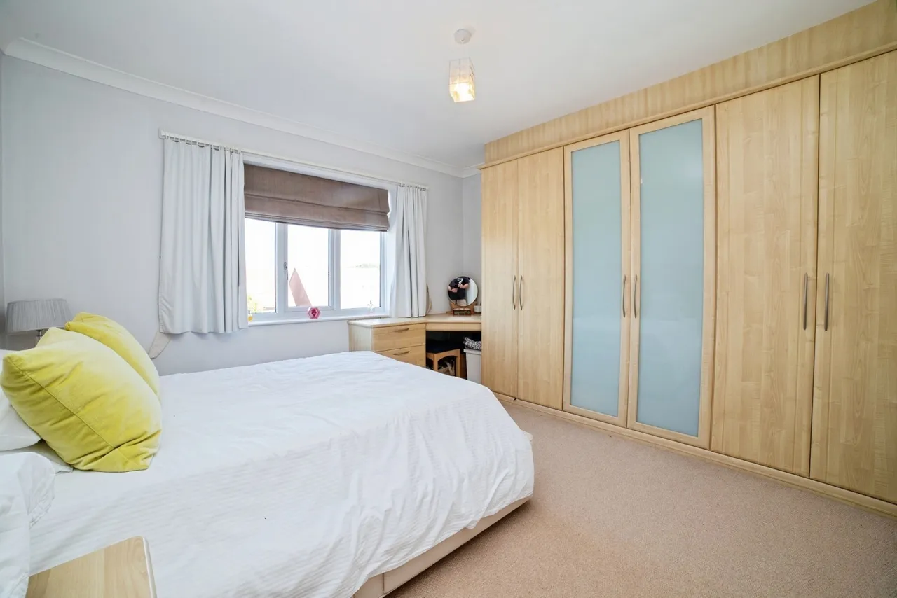 Huthwaite Road, Nottinghamshire, NG17, photo 12