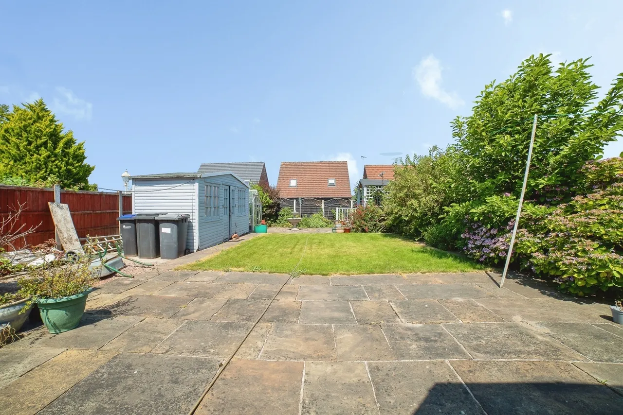 Huthwaite Road, Nottinghamshire, NG17, photo 15