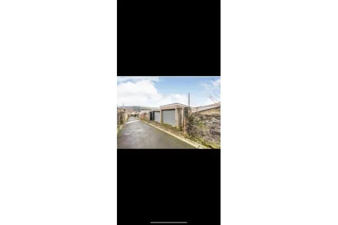 High Street, Porth, photo 12