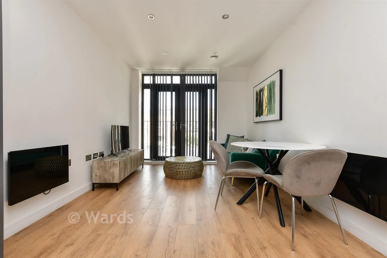 Queensbridge Drive, Ramsgate, CT11, photo 2