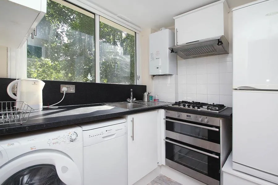 Sheffield Terrace, Kensington, London, W8 7NB, photo 7