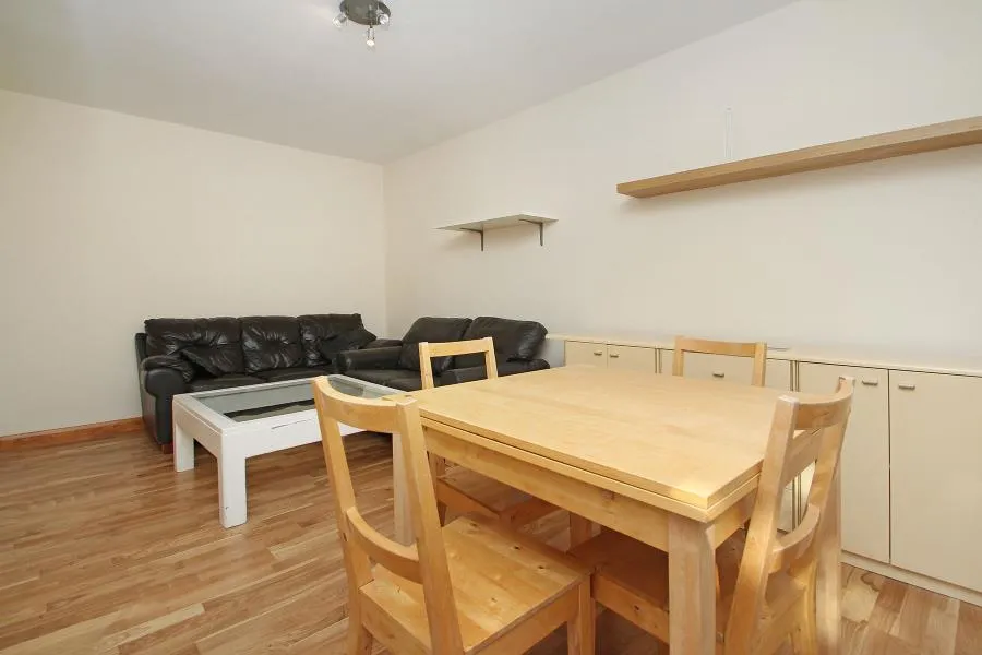 Sheffield Terrace, Kensington, London, W8 7NB, photo 2