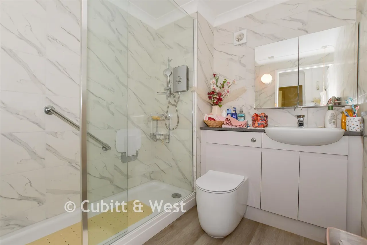 London Road, Uckfield, TN22, photo 13