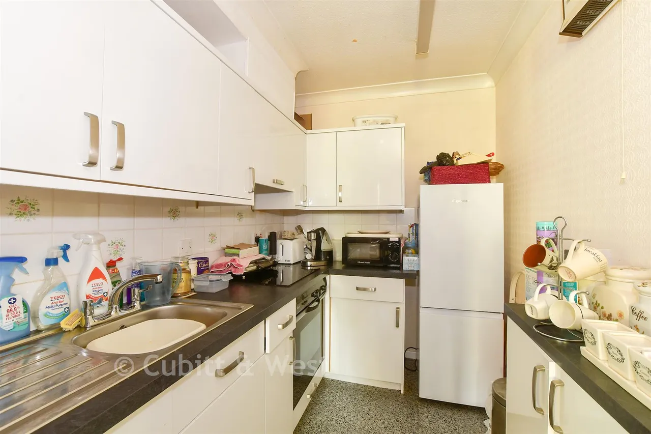 London Road, Uckfield, TN22, photo 10