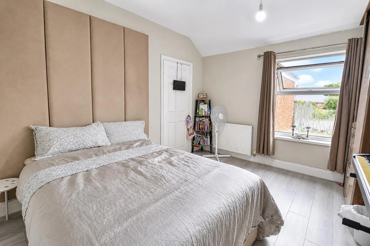 Crescent Road, Coalville, LE67, photo 11