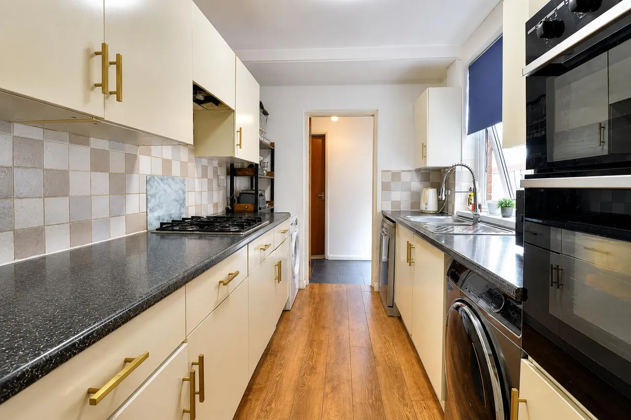 Crescent Road, Coalville, LE67, photo 7