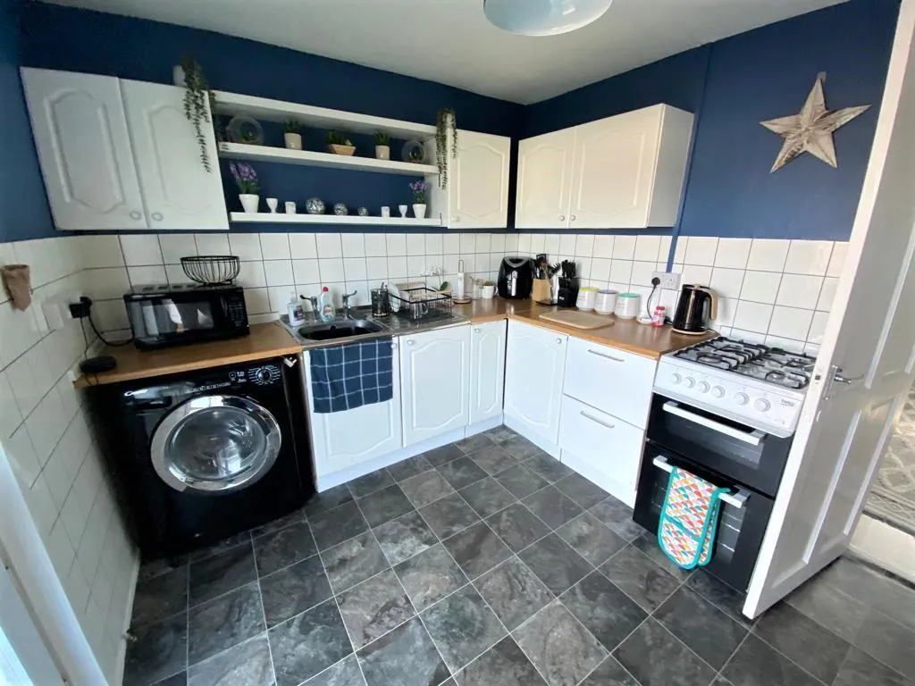 Campbell Grove, Grimsby, DN37, photo 2
