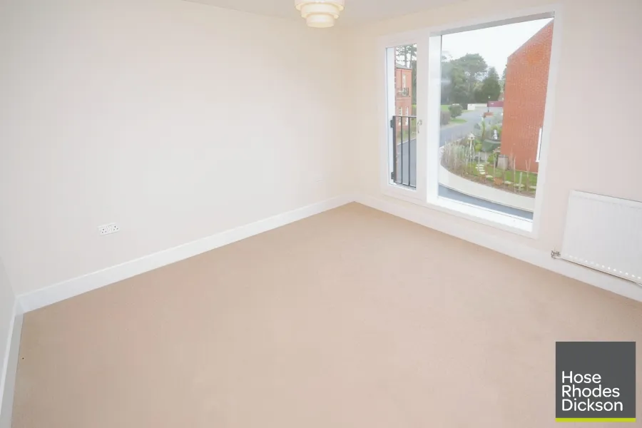 Byron Court, Whitecroft Park, PO30, photo 5