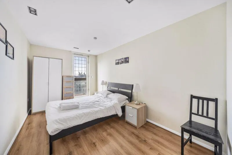 Limeharbour, Canary Wharf, E14, photo 6