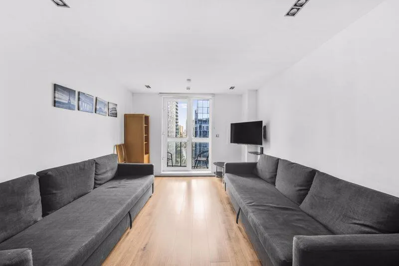 Limeharbour, Canary Wharf, E14, photo 7