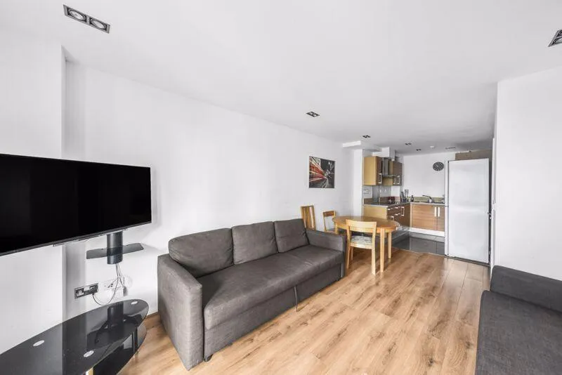 Limeharbour, Canary Wharf, E14, photo 4
