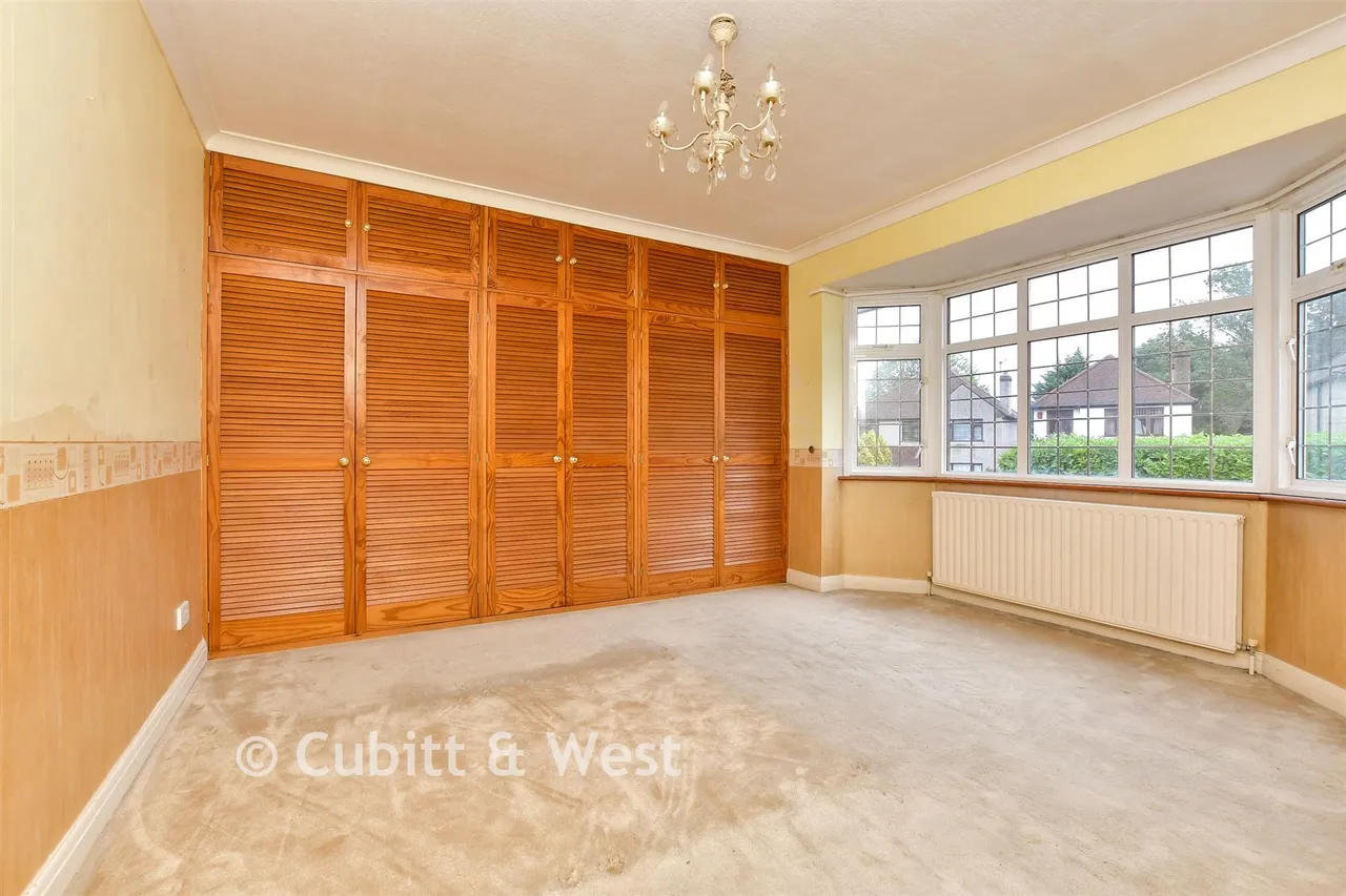 Ashurst Road, Tadworth, KT20, photo 13