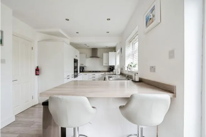 Gadesden Road, Epsom, photo 8