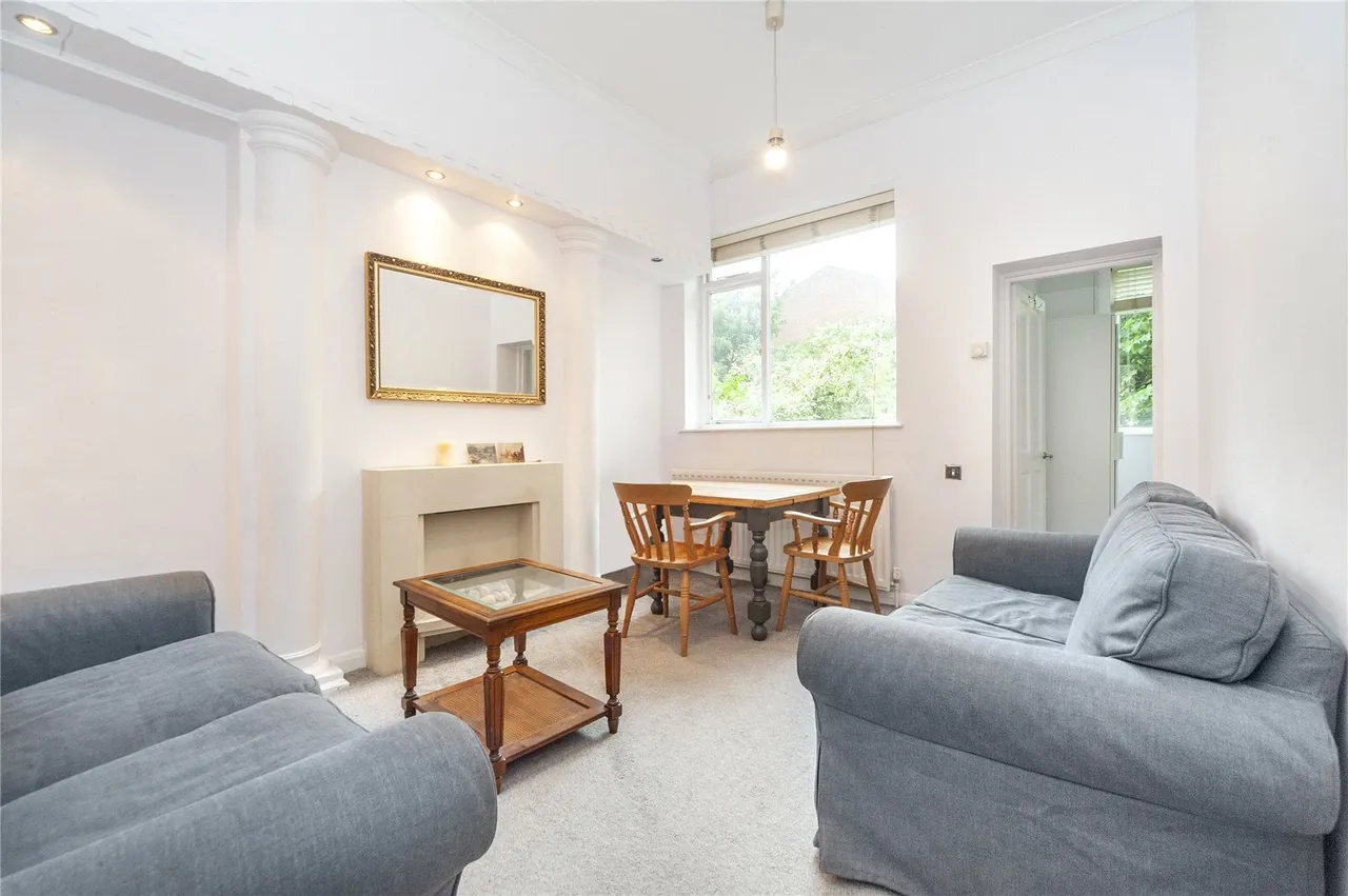 2 bed flat to rent, Gayton Road, Hampstead, NW3