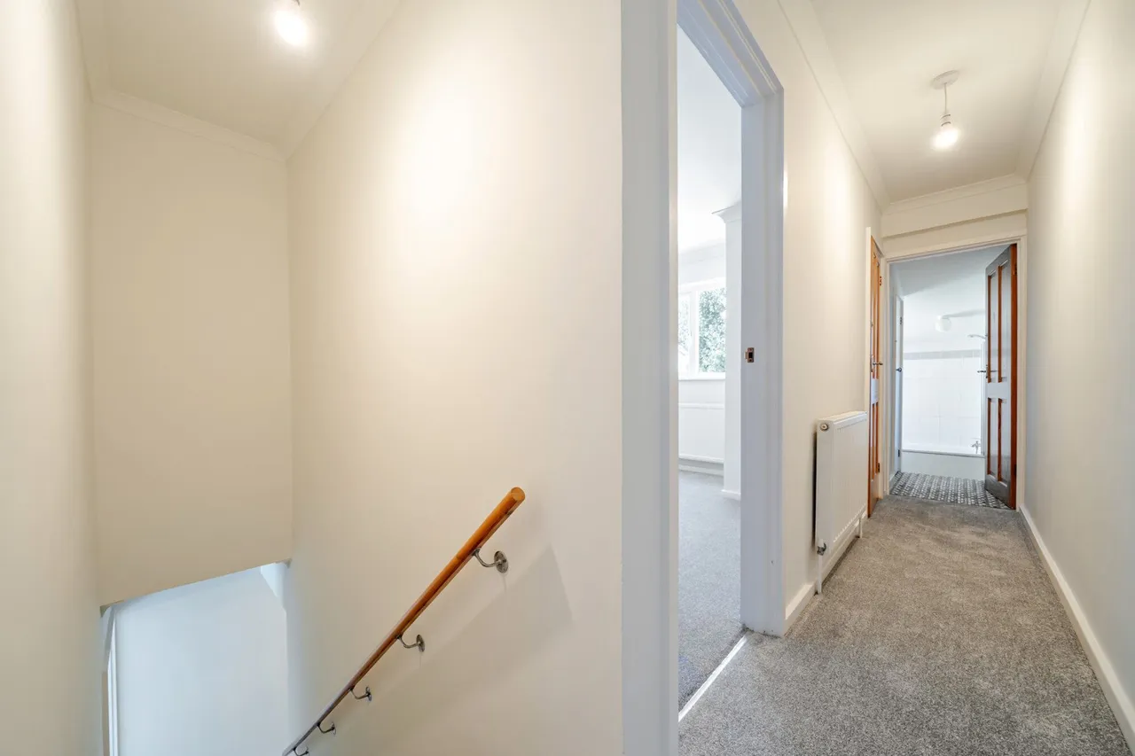 Kingston Crescent, BR3, photo 11
