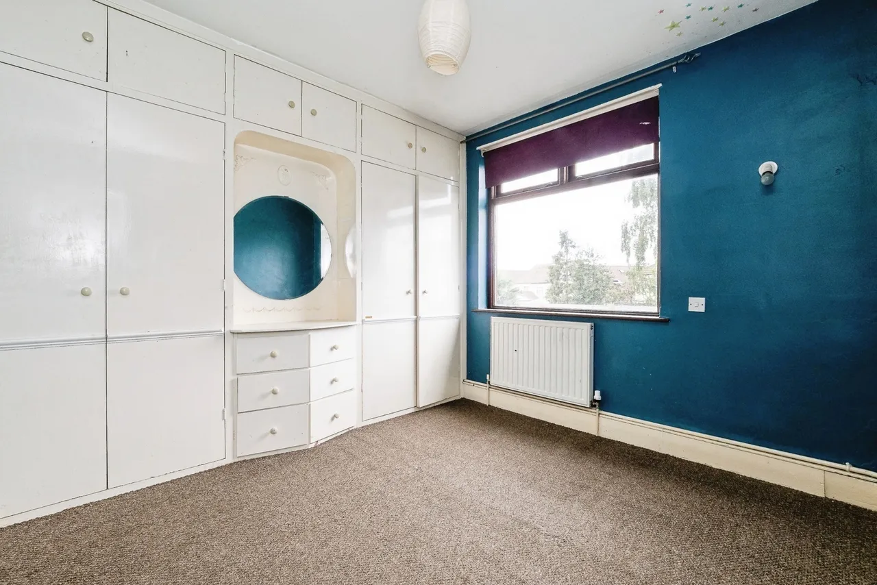 South End Road, Rainham, RM13, photo 3
