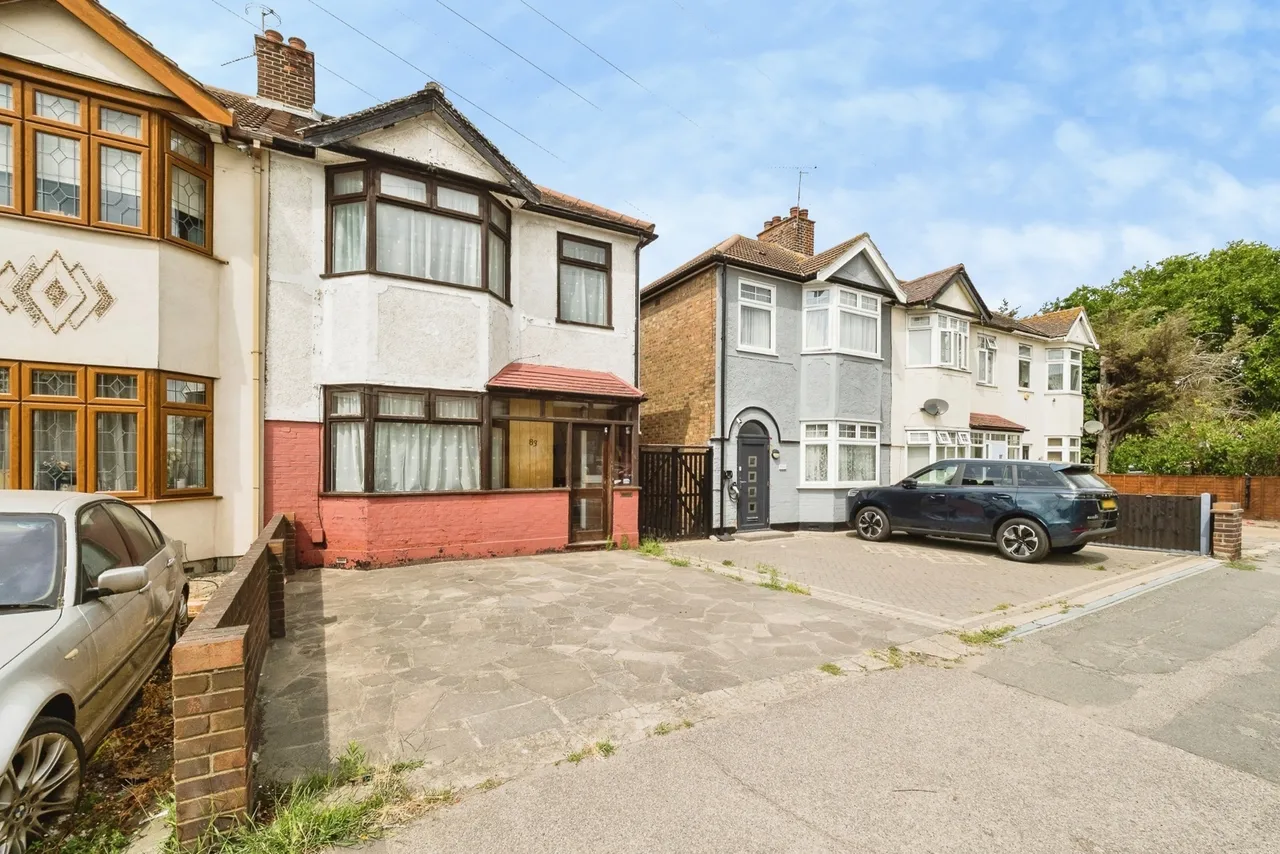 South End Road, Rainham, RM13, photo 40