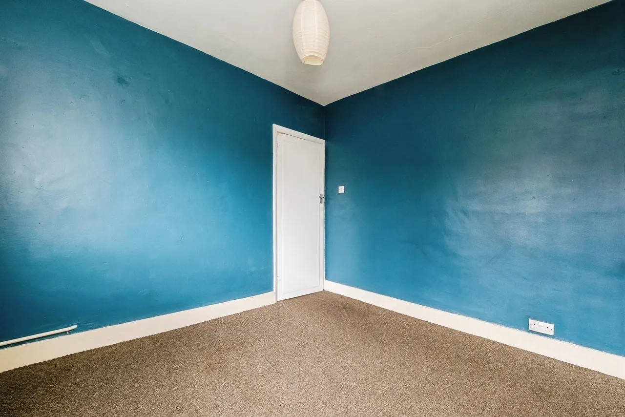 South End Road, Rainham, RM13, photo 31