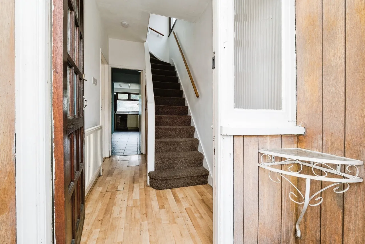 South End Road, Rainham, RM13, photo 35
