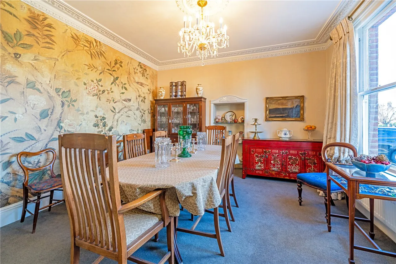 Acacia Road, Hampton, TW12 3DP, photo 6