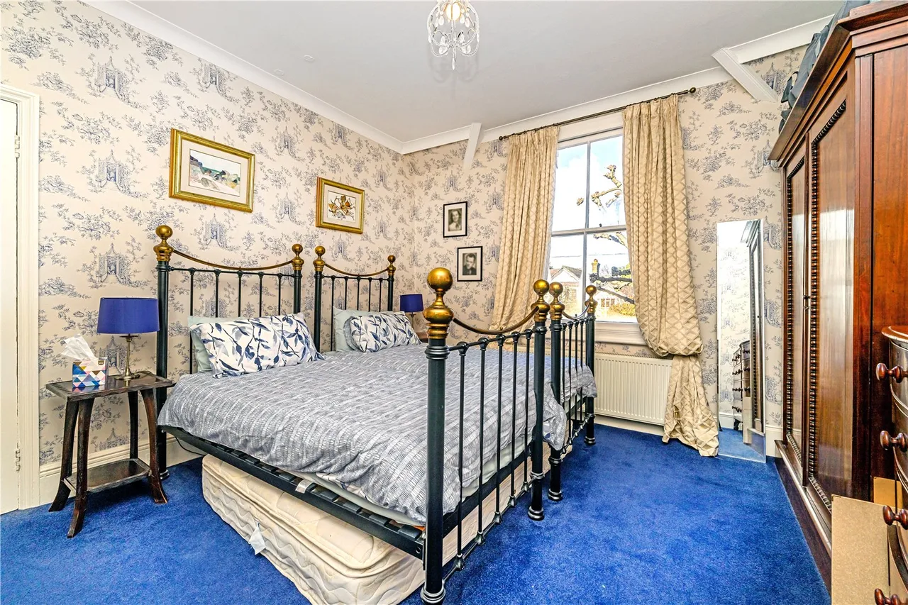 Acacia Road, Hampton, TW12 3DP, photo 8