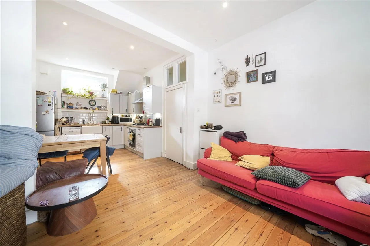 Axminster Road, London, N7, photo 5