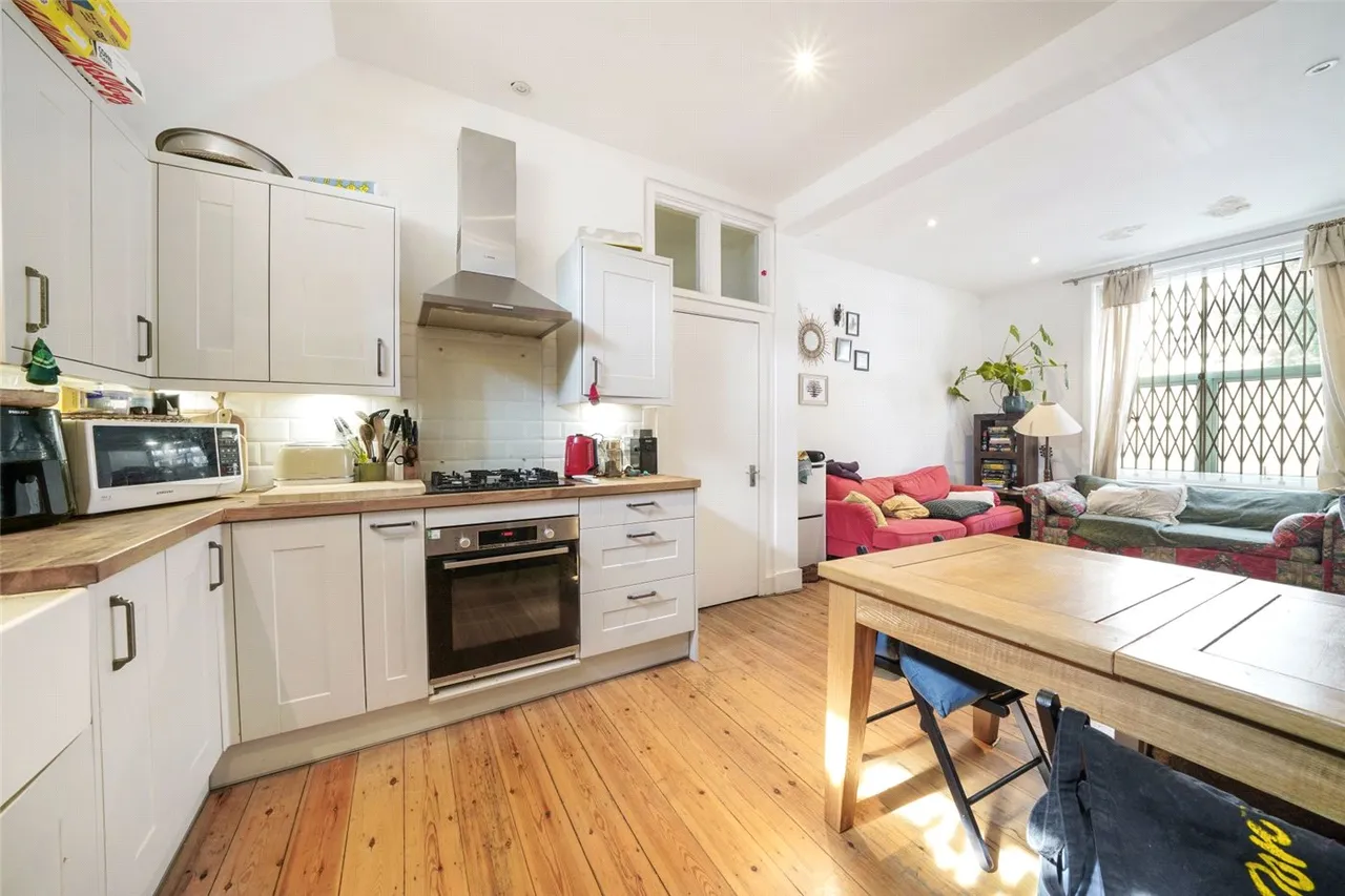 Axminster Road, London, N7, photo 7