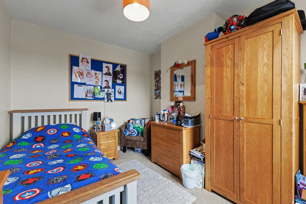 Elm Road, Evesham, WR11, photo 12