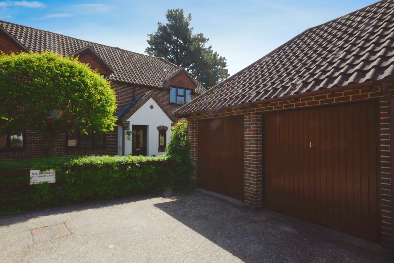Grenehurst Way, Petersfield, GU31, photo 14