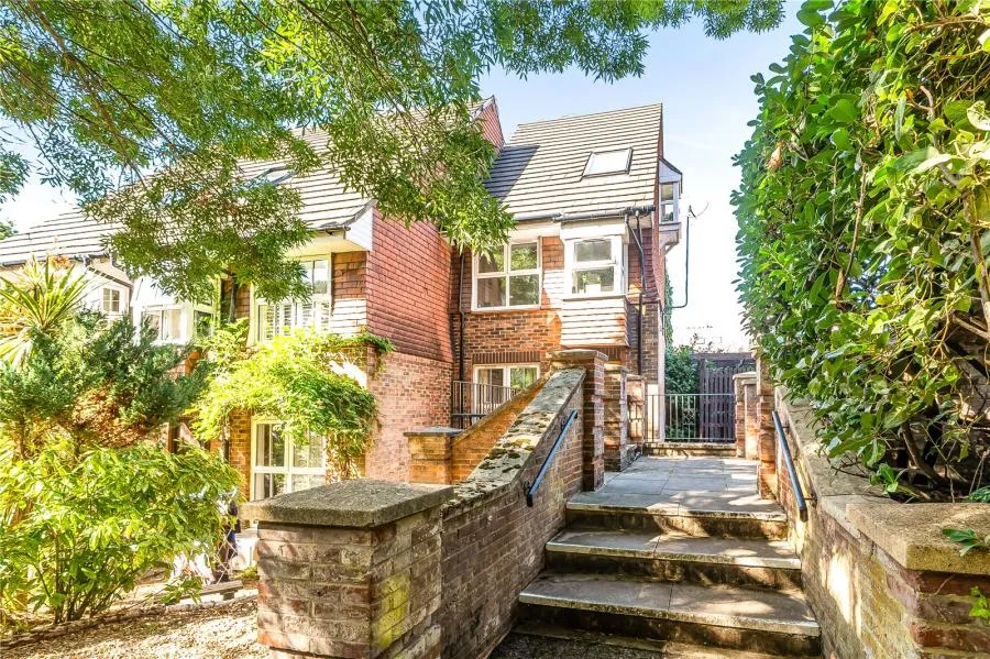 Windmill Rise, Kingston upon Thames, KT2, photo 6
