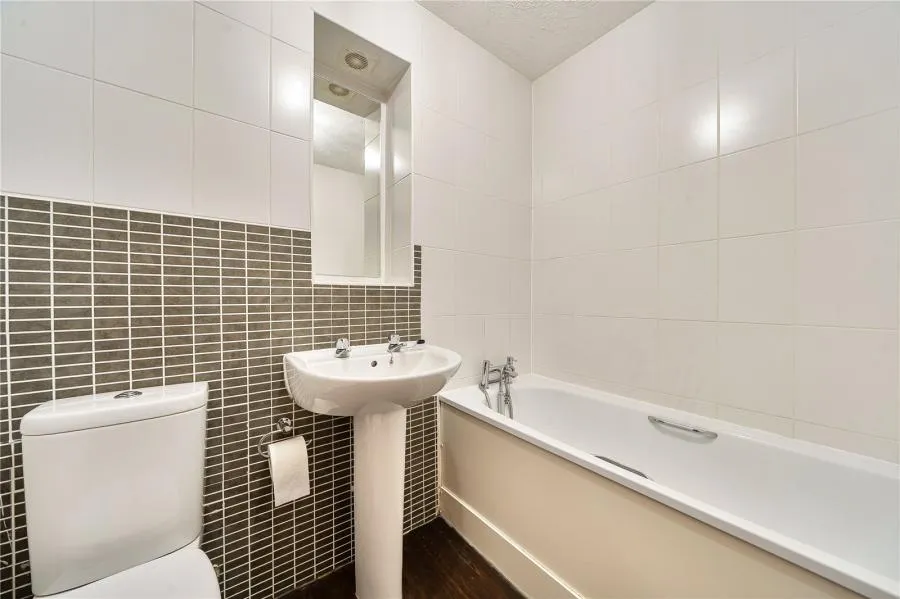 Windmill Rise, Kingston upon Thames, KT2, photo 9