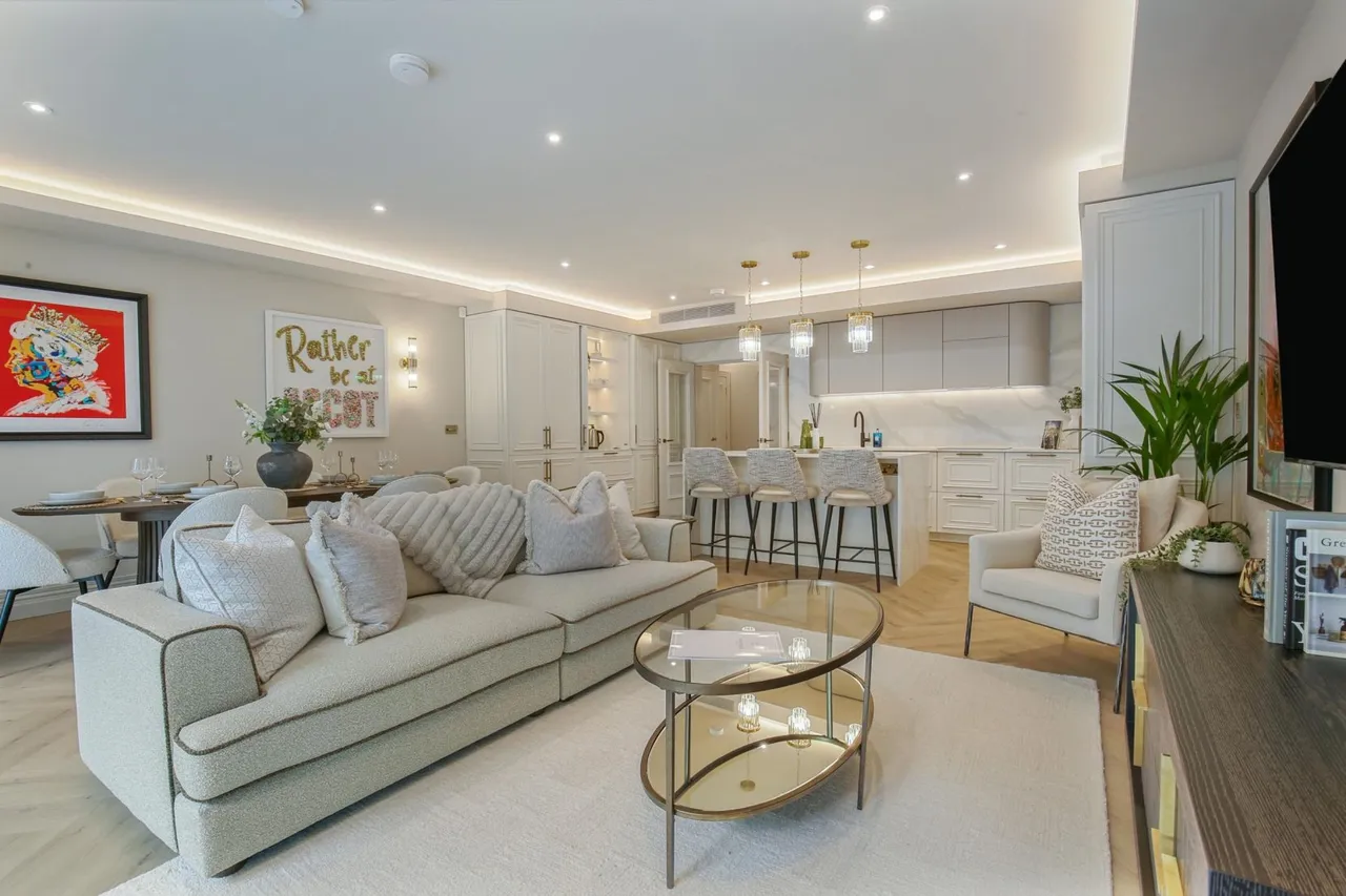 Coronation Road, Ascot, Berkshire, SL5 9LQ, photo 6