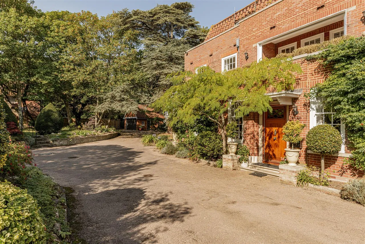 Convent Road, Broadstairs, Kent, CT10 3PR, photo 65