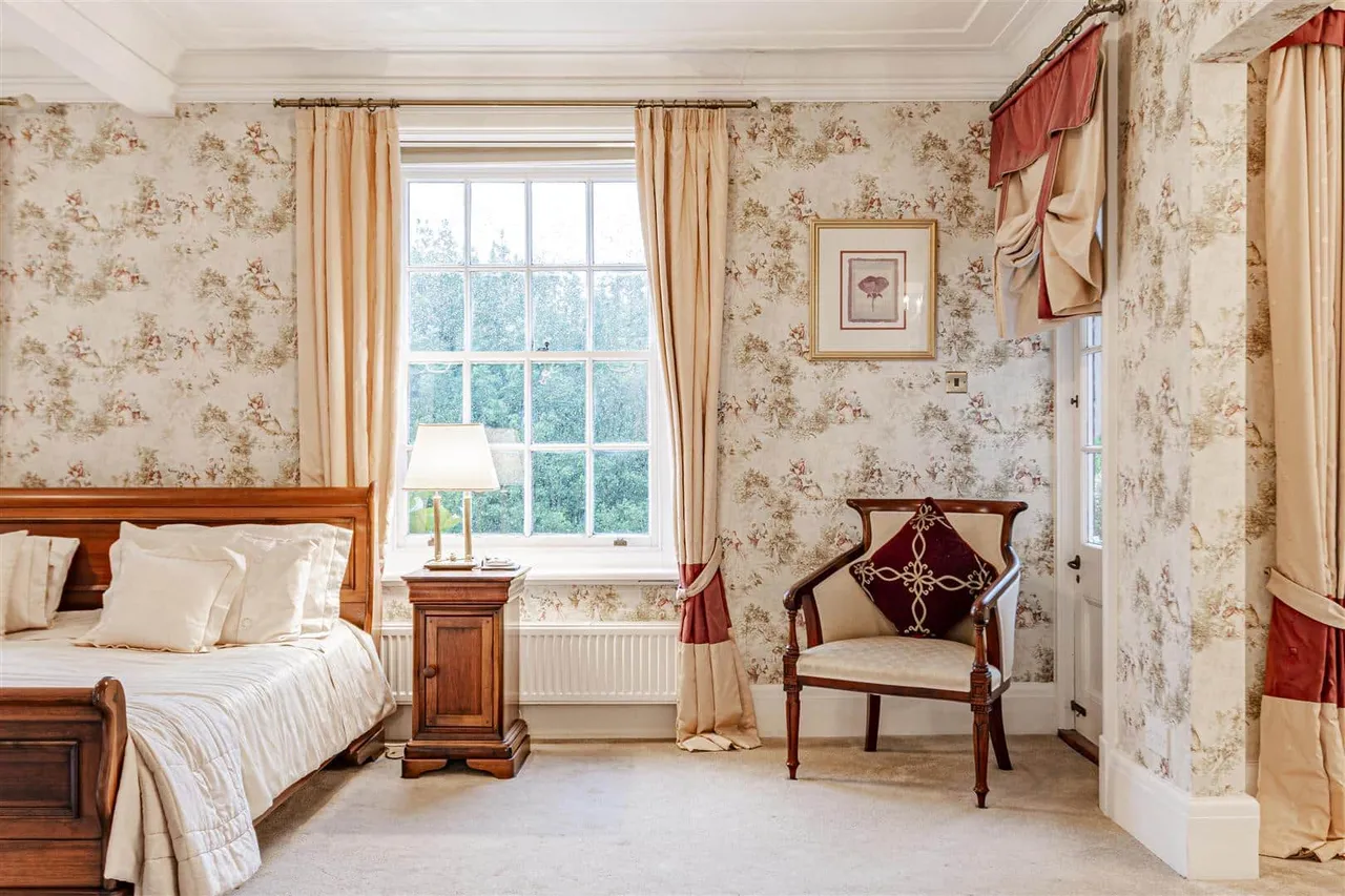 Convent Road, Broadstairs, Kent, CT10 3PR, photo 39