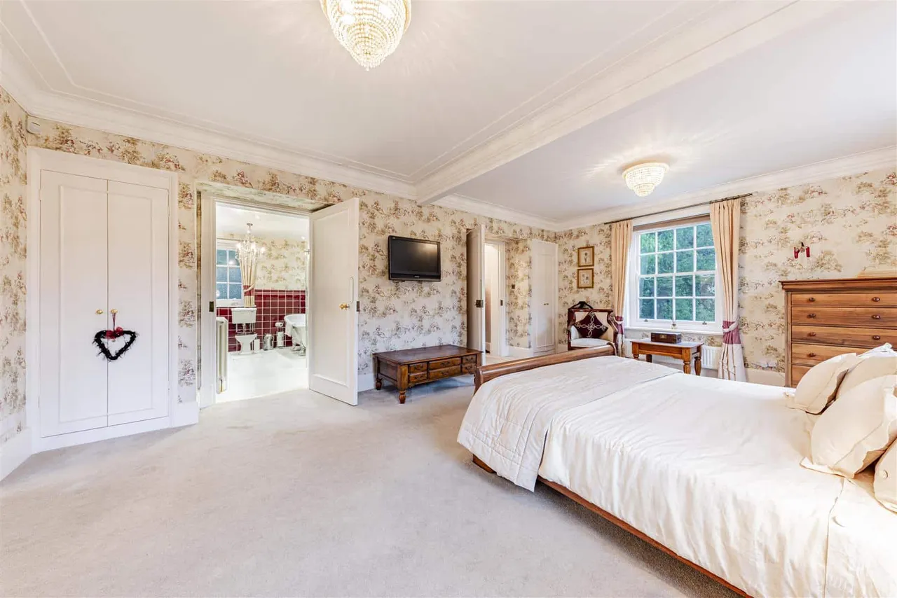 Convent Road, Broadstairs, Kent, CT10 3PR, photo 42