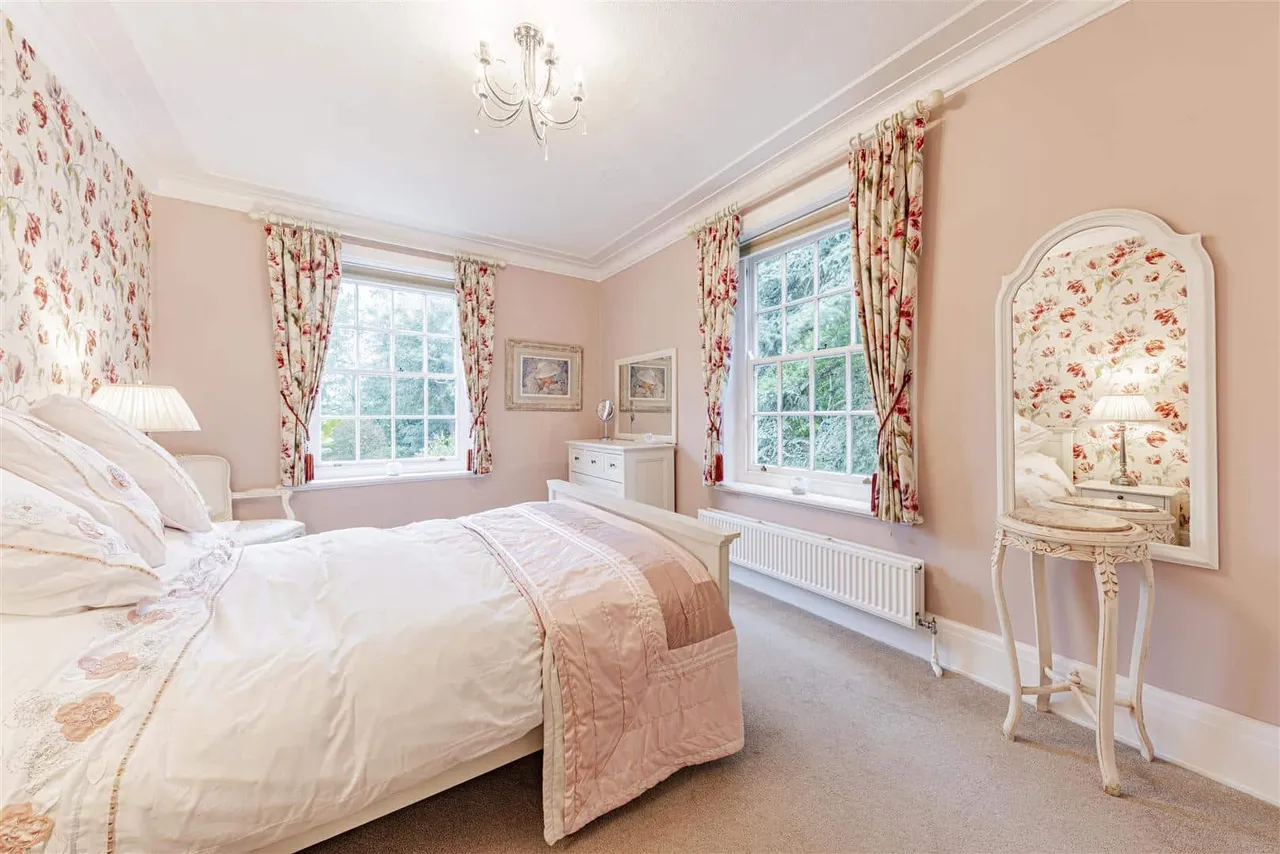 Convent Road, Broadstairs, Kent, CT10 3PR, photo 51