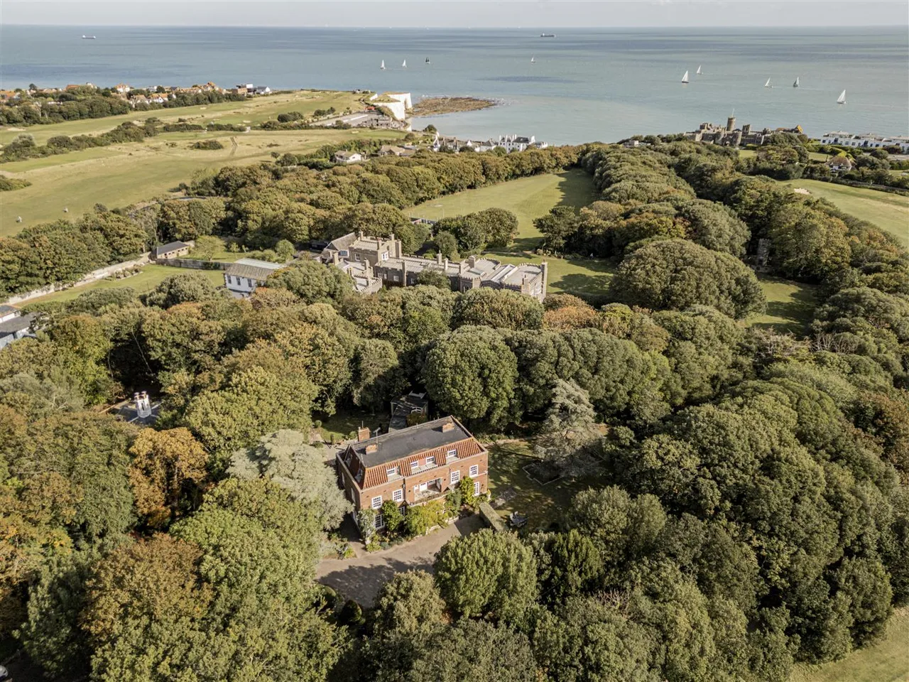 Convent Road, Broadstairs, Kent, CT10 3PR, photo 81
