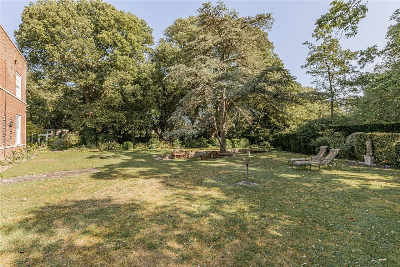 Convent Road, Broadstairs, Kent, CT10 3PR, photo 69