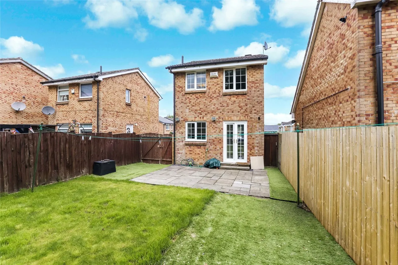 Buckingham Court, Hamilton, South Lanarkshire, ML3, photo 19
