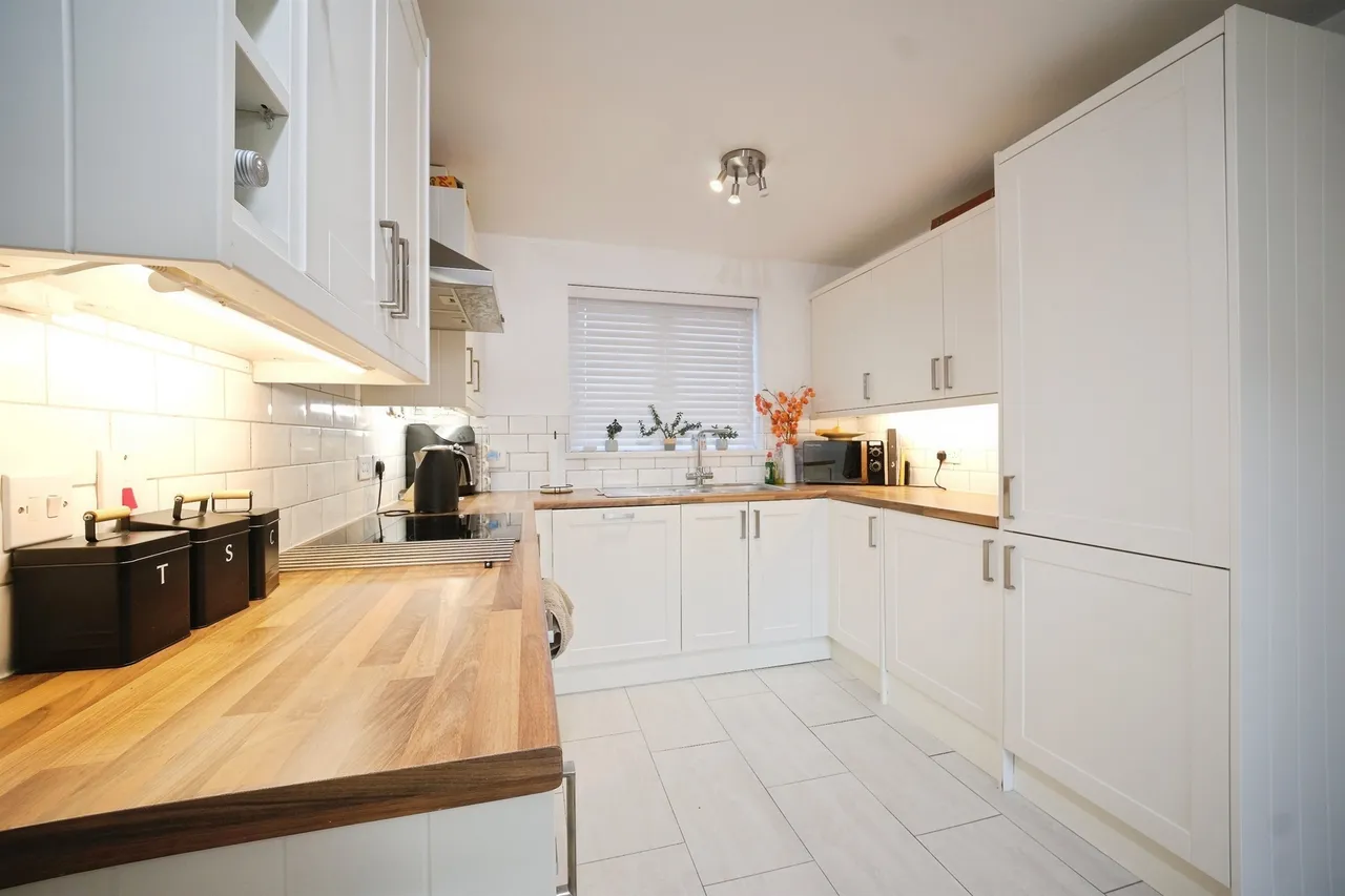 James Stephens Way, Chepstow, NP16, photo 6
