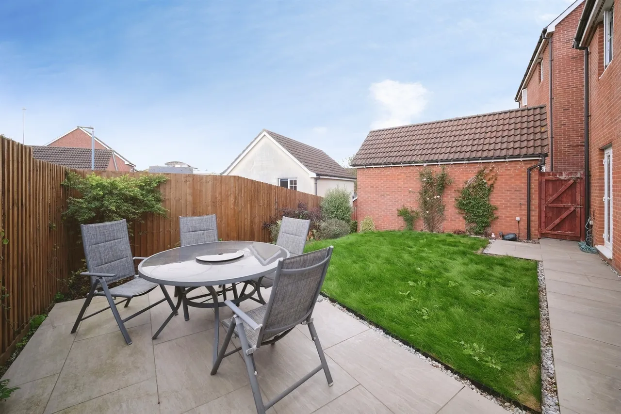 James Stephens Way, Chepstow, NP16, photo 2