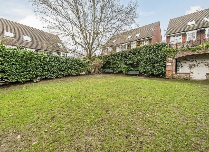 Windmill Rise, Kingston Upon Thames, KT2, photo 6
